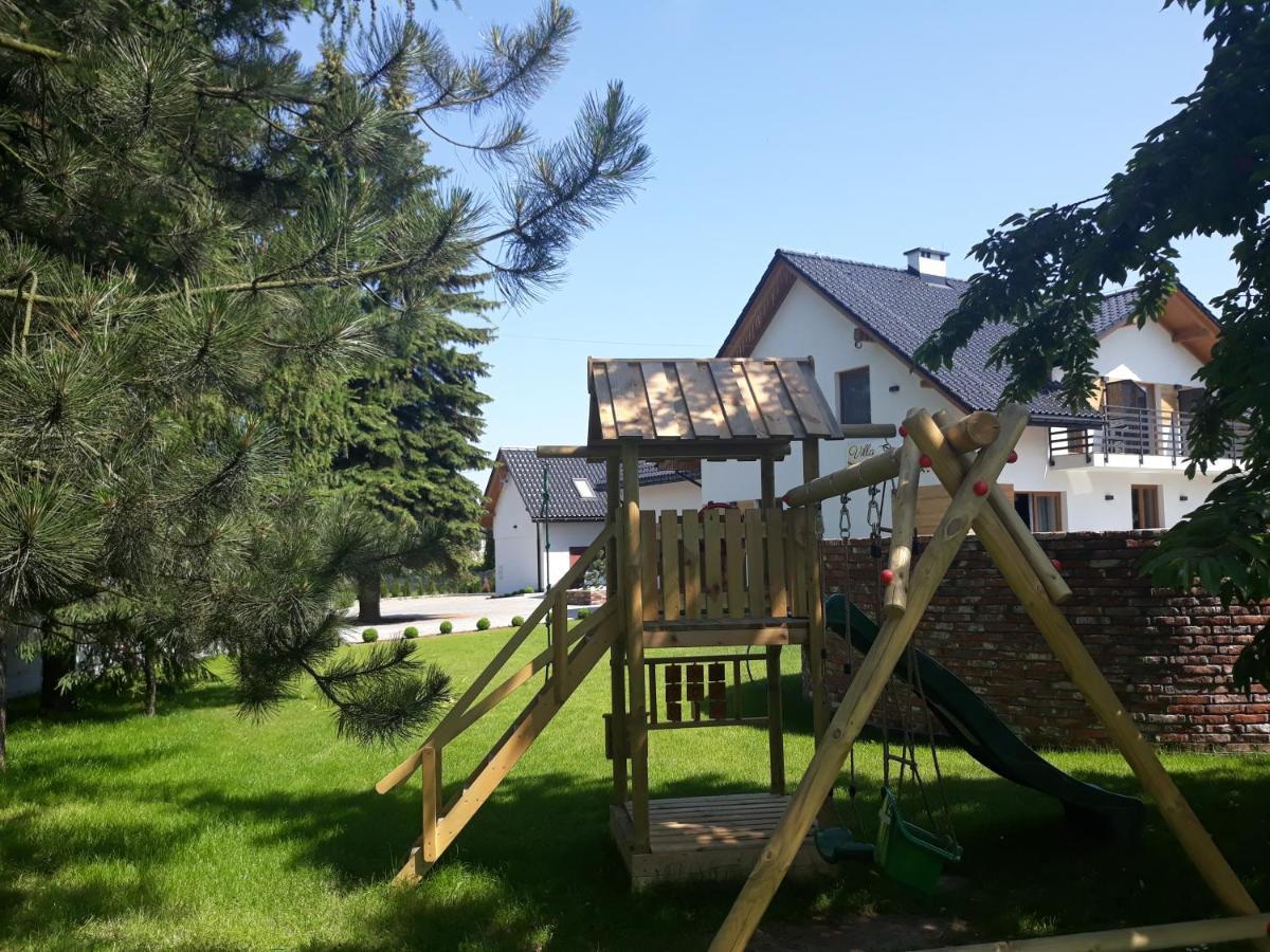 Villa Natura Zator Przeciszow エクステリア 写真